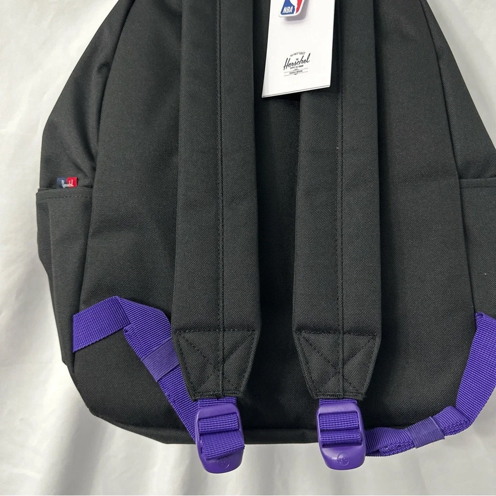 Herschel Supply Co NBA Los Angeles Lakers Backpack - Picture 12 of 12